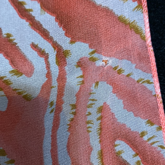 Pink/ orange zebra pattern design poncho/ wrap/ cover up - 1 Size - Picture 6 of 10